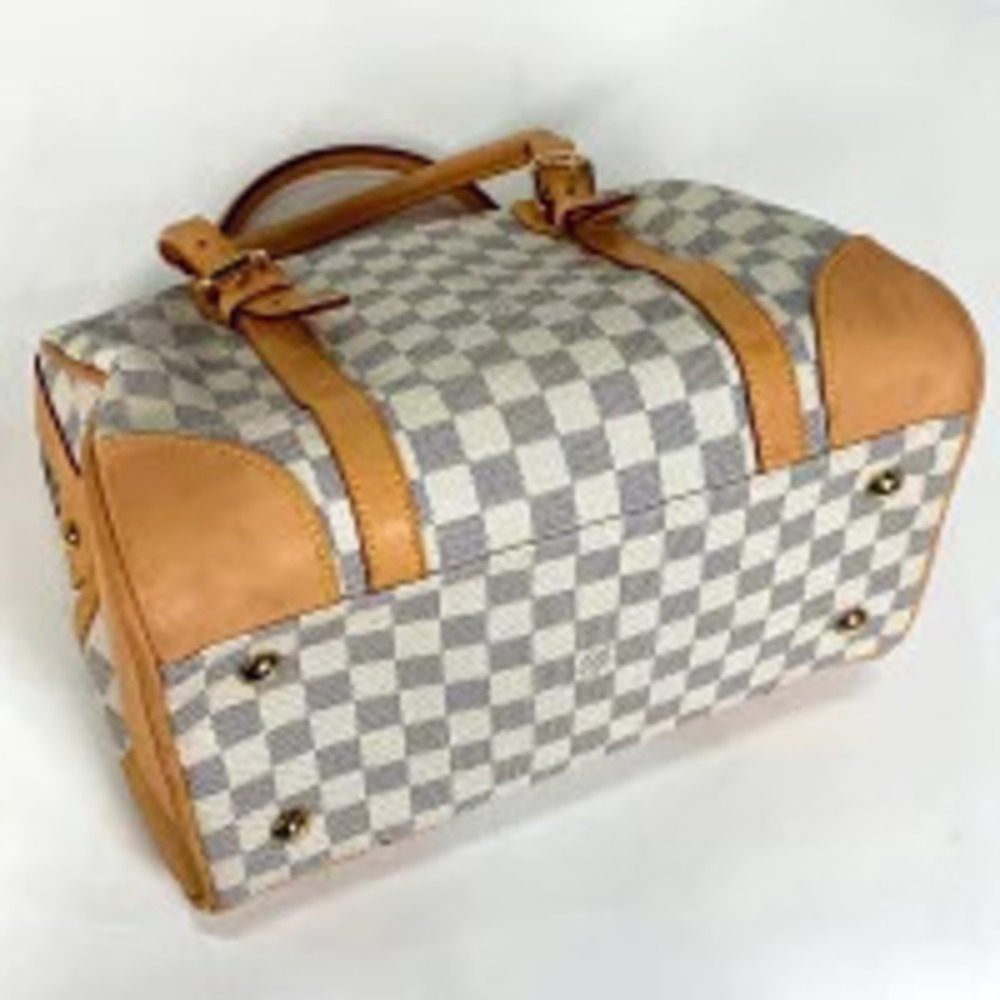Louis Vuitton Berkeley Azur Damier White Handbag White